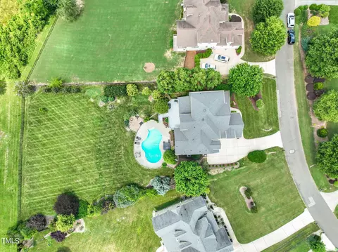 2012 Monthaven Dr, Wake Forest, NC 27587 photo 2