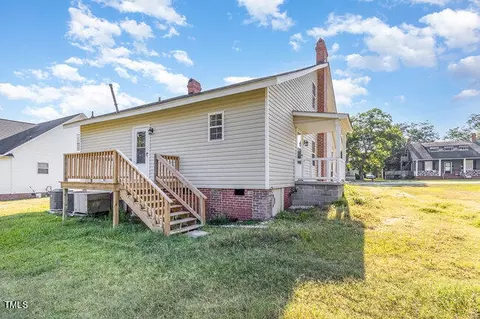 Exterior - 204 S 17th St, Erwin, NC 28339 photo 6 of 7