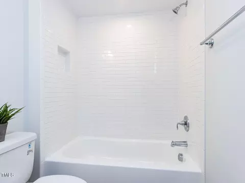809 St Charles St, Durham, NC 27713 photo 9