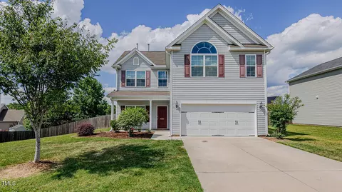 631 Meadowtop Cir, Burlington, NC 27217