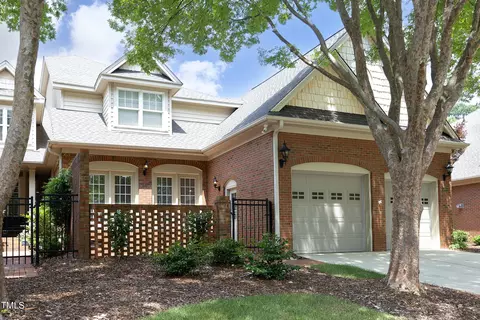 8805 Leeshire Ln, Raleigh, NC 27615