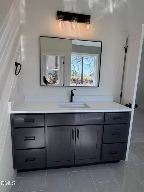 Bath - 30 Tamaran Ct, Spring Hope, NC 27882 photo 11 of 13