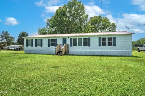 5511 Gardners School Rd, Elm City, NC 27822