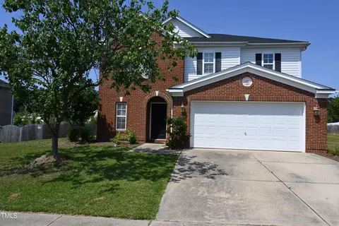 3220 Mackinac Island Ln, Raleigh, NC 27610