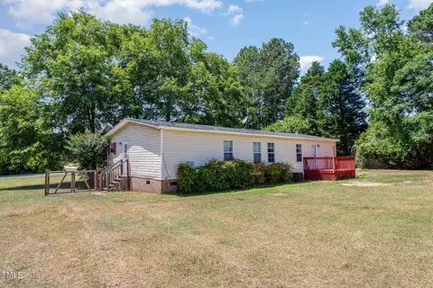 8333 S Creek Rd, Willow Spring, NC 27592 photo 17