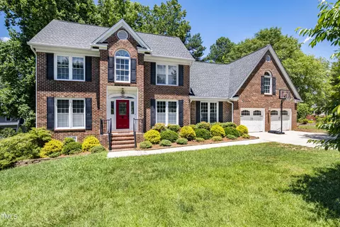 1000 Senoma Pl, Apex, NC 27502