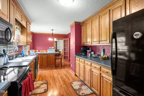 746 Iris Bryant Rd, Dunn, NC 28334 photo 10
