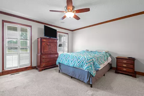 746 Iris Bryant Rd, Dunn, NC 28334 photo 5