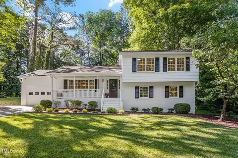 909 Brookgreen Dr, Cary, NC 27511