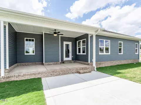 94 Cedarbrook Dr, Benson, NC 27504 photo 31