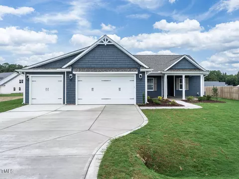 94 Cedarbrook Dr, Benson, NC 27504 photo 2