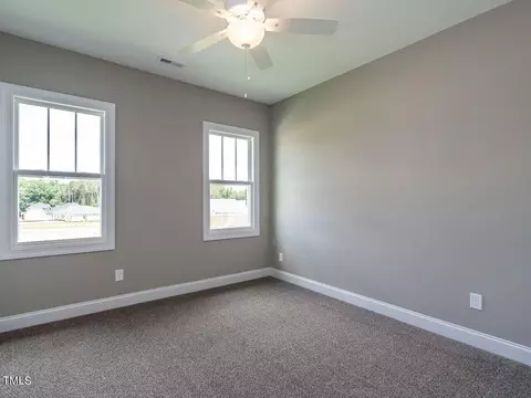 94 Cedarbrook Dr, Benson, NC 27504 photo 25