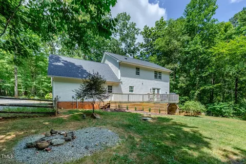 6806 Calais Dr, Durham, NC 27712 photo 4