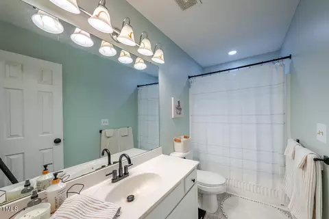 6806 Calais Dr, Durham, NC 27712 photo 20
