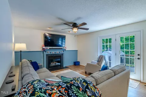 6806 Calais Dr, Durham, NC 27712 photo 10