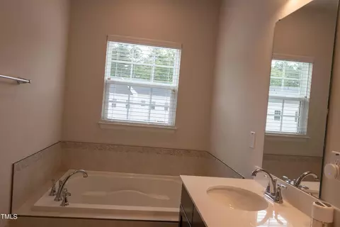1505 Newpoint Dr, Durham, NC 27713 photo 28