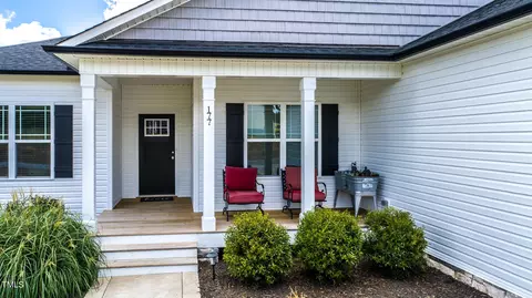 177 Upton Dr, Smithfield, NC 27577 photo 3