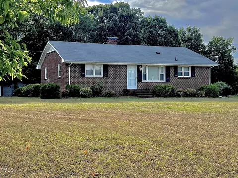 1461 Nc Highway 119, Leasburg, NC 27291