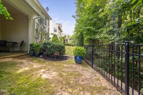 1109 Contessa Dr, Cary, NC 27513 photo 25