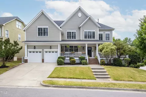 1002 Grogans Mill Dr, Cary, NC 27519