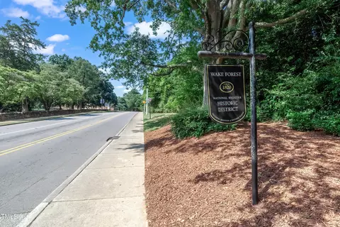 322 N Wingate St, Wake Forest, NC 27587 photo 3