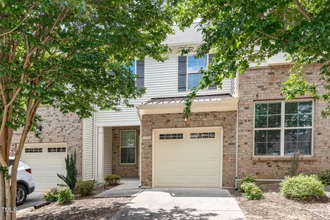 1012 Contessa Dr, Cary, NC 27513