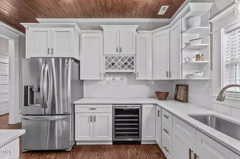 411 E Trinity Ave, Durham, NC 27701 photo 15