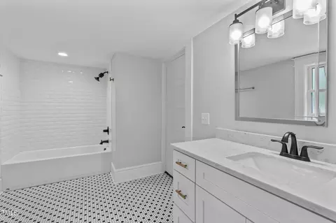 411 E Trinity Ave, Durham, NC 27701 photo 32