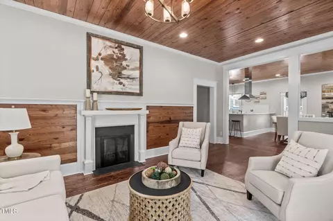 411 E Trinity Ave, Durham, NC 27701 photo 9