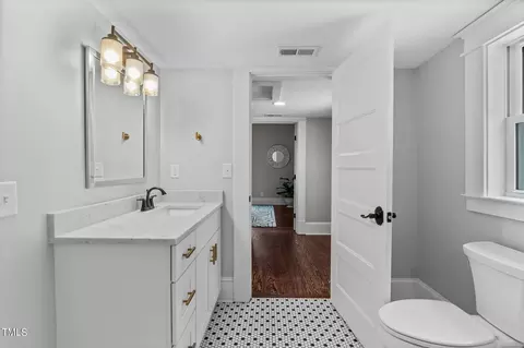 411 E Trinity Ave, Durham, NC 27701 photo 33