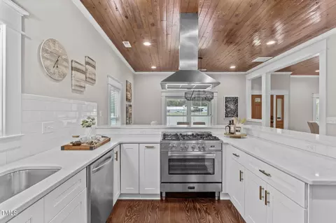 411 E Trinity Ave, Durham, NC 27701 photo 14