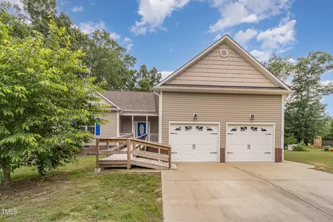 311 Oxford Woods Dr, Angier, NC 27501