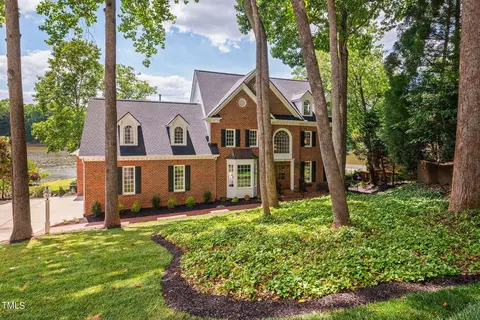 202 Wood Lily Ln, Cary, NC 27518