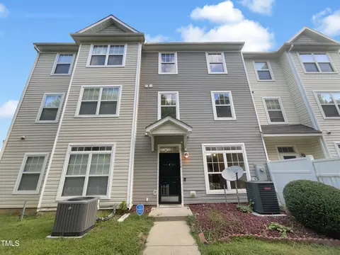 320 Gilman Ln #110, Raleigh, NC 27610