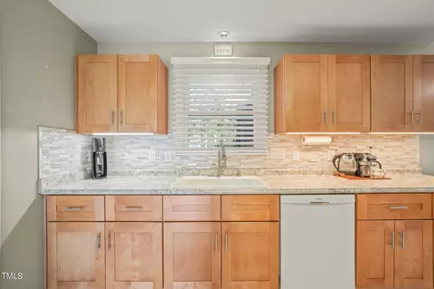1922 Watson Rd, Durham, NC 27704 photo 17