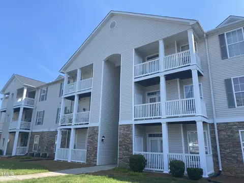 3009 Winston Dr #95, Burlington, NC 27215