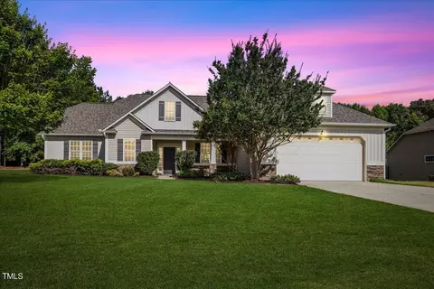 38 Langdon Pointe Dr, Garner, NC 27529