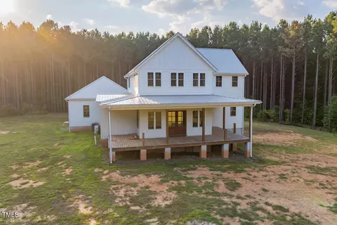 138 Pinewood Trl, Boydton, VA 23917