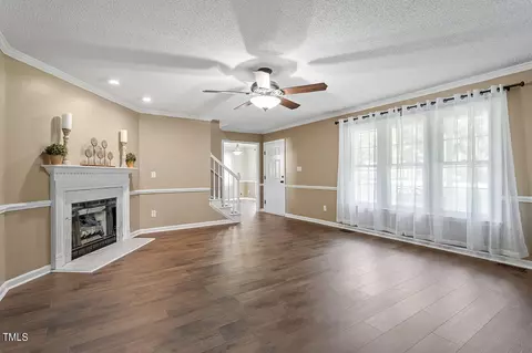 Living - 734 E Keri Dr, Garner, NC 27529 photo 3 of 4