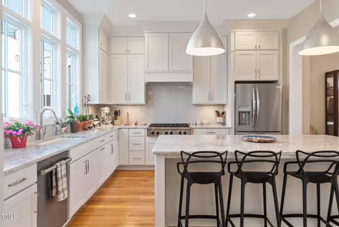 133 E Park St, Cary, NC 27511 photo 10