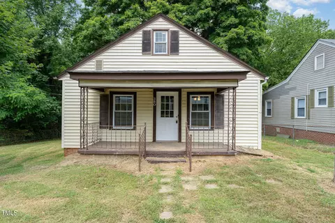 380 Parkway Dr, Yanceyville, NC 27379