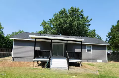500 Saints St, Dunn, NC 28334 photo 2
