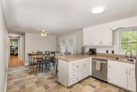 412 Elaine Pl, Garner, NC 27529 photo 6