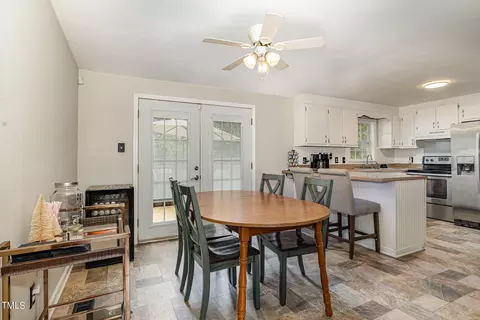 412 Elaine Pl, Garner, NC 27529 photo 8