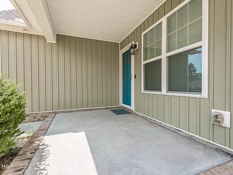 205 E Holmes St, Benson, NC 27504 photo 21