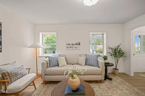 101 Eugene St #B, Carrboro, NC 27510