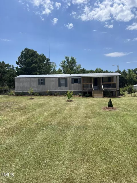 7729 Strickland Rd, Bailey, NC 27807 photo 2