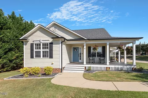 16 Sparkle Ln, Garner, NC 27529 photo 5