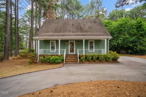 2613 Howard Rd, Raleigh, NC 27613