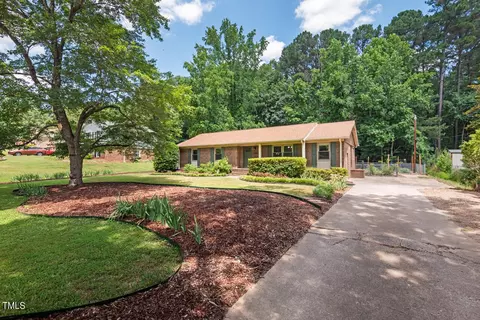 1726 Grady Dr, Durham, NC 27712 photo 2